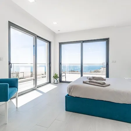 Villa Locki With Jacuzzi, Private Pool And Sea View