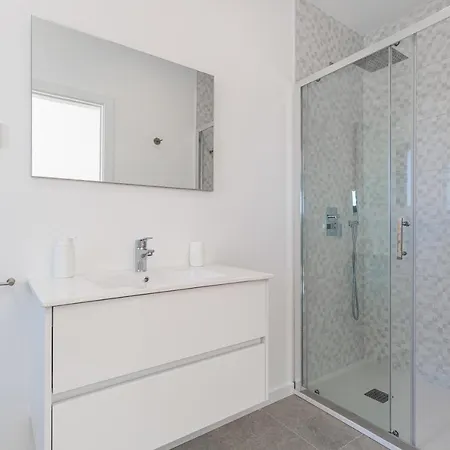 Locki With Jacuzzi, Private Pool And Sea View Villa Lourinhã