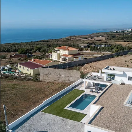 Villa Locki *