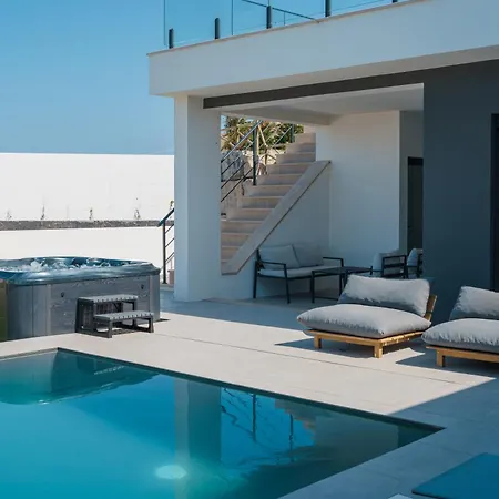 Locki With Jacuzzi And Private Pool *